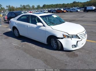 TOYOTA CAMRY XLE