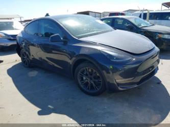 TESLA MODEL Y LONG RANGE DUAL MOTOR ALL-WHEEL DRIVE/RWD