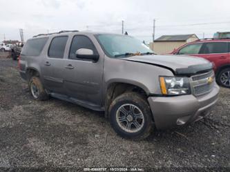 CHEVROLET SUBURBAN LT