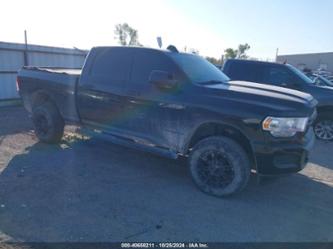 RAM 2500 TRADESMAN 4X4 6 4 BOX