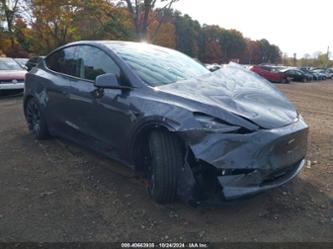 TESLA MODEL Y PERFORMANCE DUAL MOTOR ALL-WHEEL DRIVE