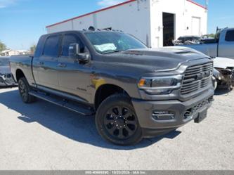 RAM 2500 LARAMIE CREW CAB 4X4 6 4 BOX