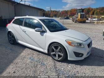 VOLVO C30 T5/T5 R-DESIGN