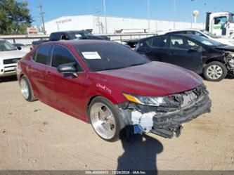 TOYOTA CAMRY SE