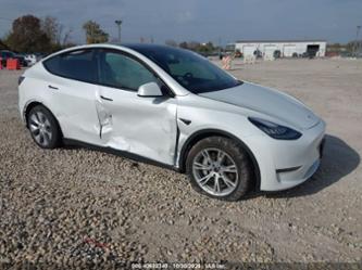 TESLA MODEL Y LONG RANGE DUAL MOTOR ALL-WHEEL DRIVE