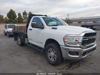 RAM 2500 TRADESMAN 4X4 8 BOX