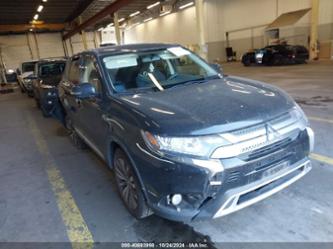 MITSUBISHI OUTLANDER SE