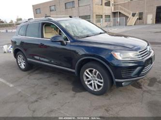 VOLKSWAGEN TOUAREG TDI SPORT W/TECHNOLOGY