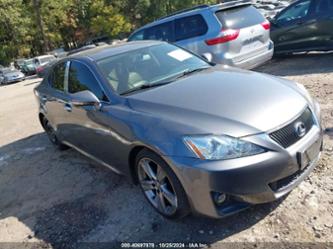 LEXUS IS 250 BASE (M6)