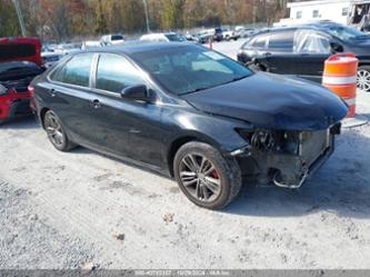 TOYOTA CAMRY SE