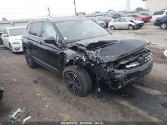 VOLKSWAGEN TIGUAN 2.0T SE/2.0T SEL