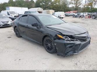 TOYOTA CAMRY SE NIGHTSHADE EDITION