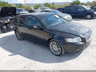 VOLVO V50 2.4I