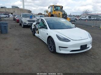 TESLA MODEL 3 REAR-WHEEL DRIVE