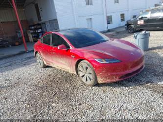 TESLA MODEL 3 LONG RANGE DUAL MOTOR ALL-WHEEL DRIVE