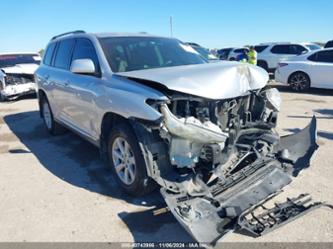 TOYOTA HIGHLANDER SE V6