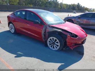 TESLA MODEL 3 REAR-WHEEL DRIVE