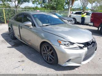 LEXUS IS 200T