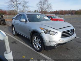 INFINITI FX35