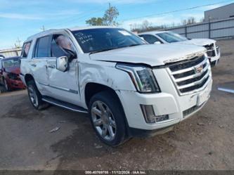 CADILLAC ESCALADE LUXURY