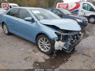 TOYOTA CAMRY HYBRID XLE