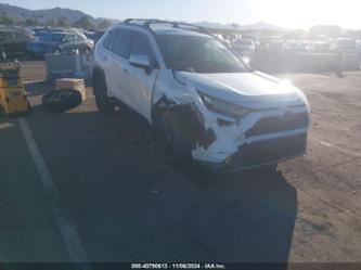 TOYOTA RAV4 HYBRID SE