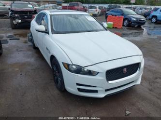 JAGUAR XE 25T PREMIUM