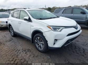 TOYOTA RAV4 HYBRID XLE