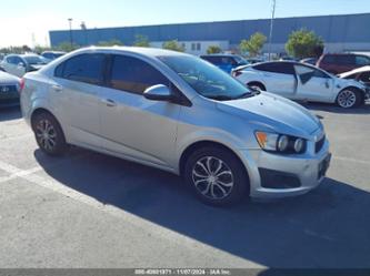 CHEVROLET SONIC LS AUTO