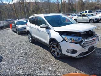 FORD ESCAPE TITANIUM