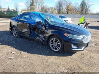 FORD FUSION HYBRID TITANIUM