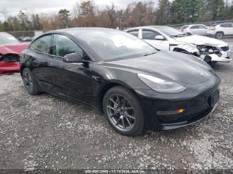 TESLA MODEL 3 LONG RANGE DUAL MOTOR ALL-WHEEL DRIVE