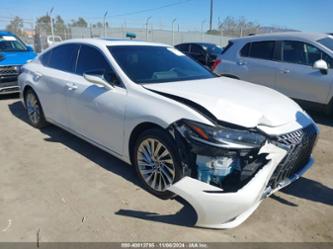 LEXUS ES 300H LUXURY