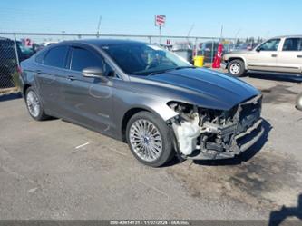 FORD FUSION HYBRID TITANIUM