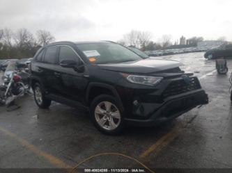 TOYOTA RAV4 HYBRID XLE