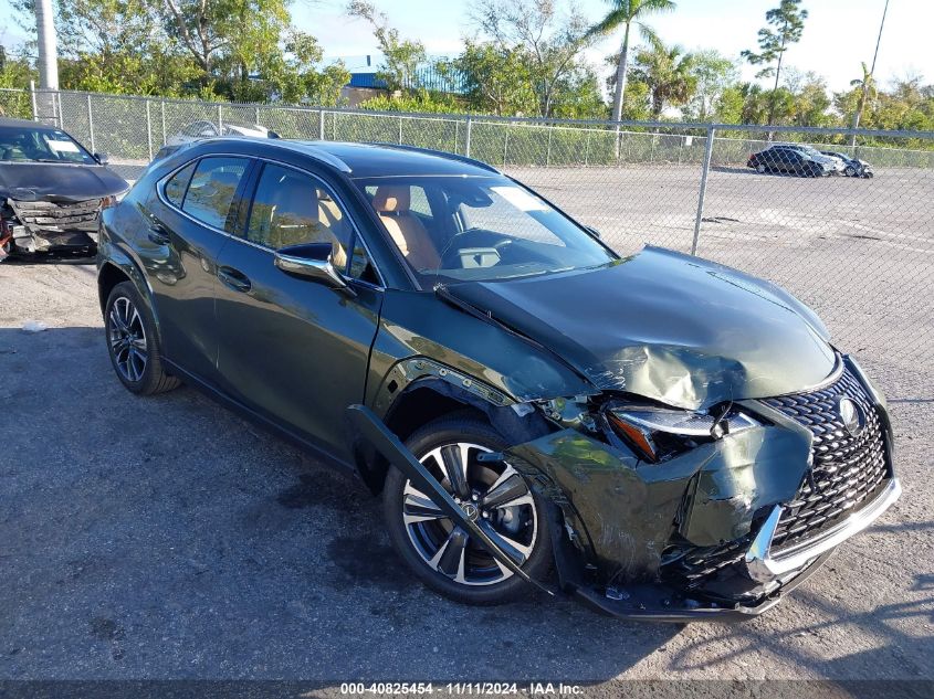 LEXUS UX PREMIUM