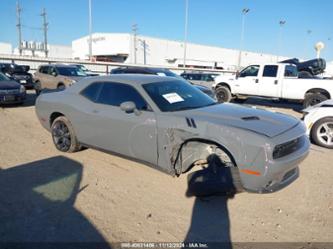 DODGE CHALLENGER SXT