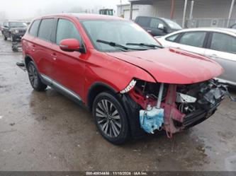 MITSUBISHI OUTLANDER SE