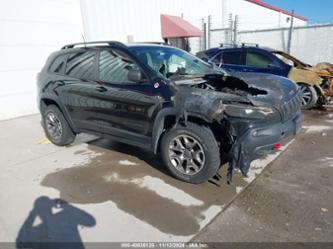 JEEP CHEROKEE TRAILHAWK 4X4