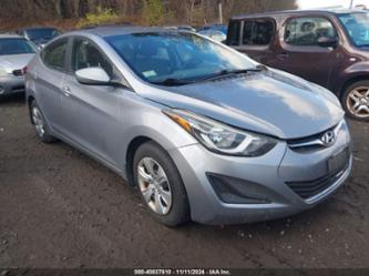 HYUNDAI ELANTRA SE