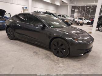 TESLA MODEL 3 LONG RANGE DUAL MOTOR ALL-WHEEL DRIVE