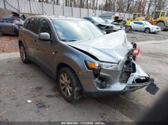 MITSUBISHI OUTLANDER SPORT ES