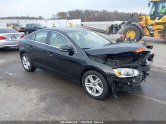 VOLVO S60 T5 PREMIER