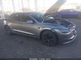 TESLA MODEL 3 LONG RANGE REAR-WHEEL DRIVE