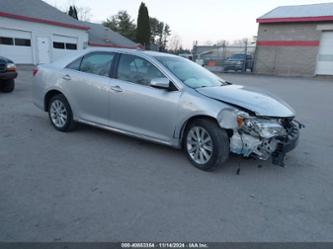 TOYOTA CAMRY HYBRID XLE