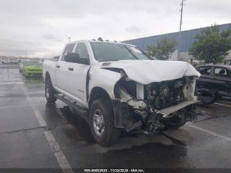 RAM 2500 TRADESMAN 4X4 6 4 BOX