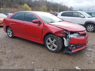 TOYOTA CAMRY HYBRID SE LIMITED EDITION