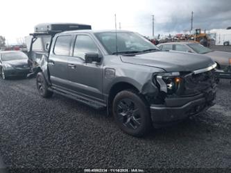 FORD F-150 LARIAT