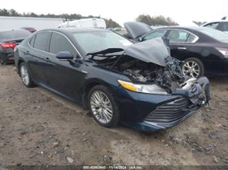 TOYOTA CAMRY HYBRID XLE HYBRID