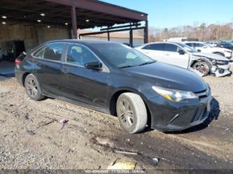 TOYOTA CAMRY SE